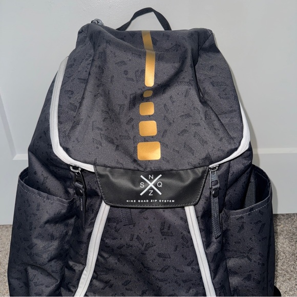 Nike Hoops Elite Max Air Team 2.0 Graphic Basketball Backpack black gold - Picture 5 of 12